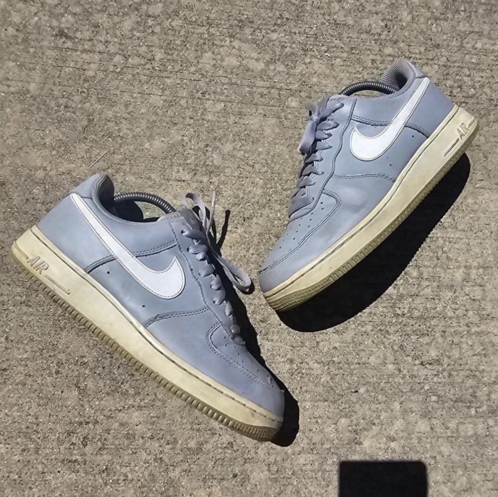 Nike Air Force 1 Low Men’s Size 8 Gray/white - 2015